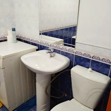 Apartment Apartnet. центр у метро - краснозвездная